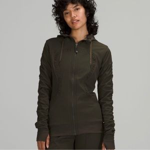 Lululemon jacket size 8 great condition